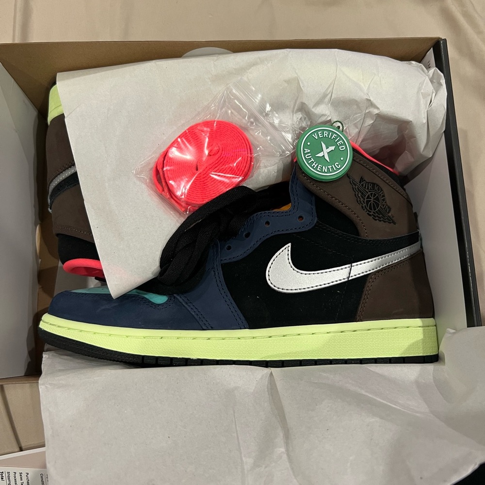 Air Jordan Retro Biohack